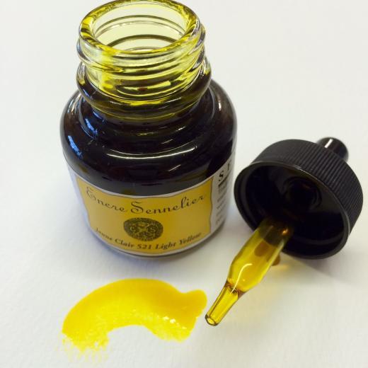 Yellow Light Sennelier Encre Drawing Ink 30ml – FITZROY STRETCHES